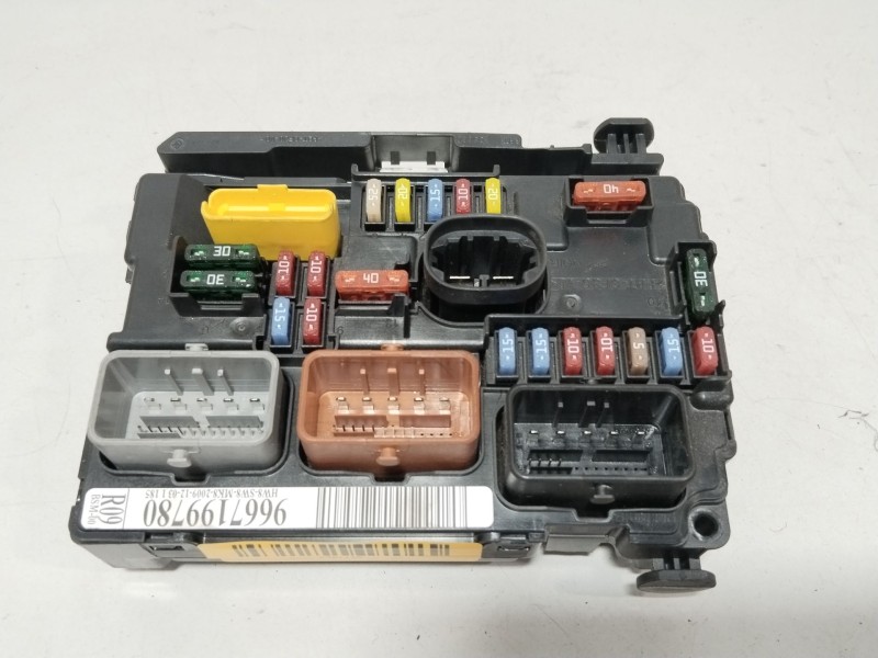 Recambio de caja reles / fusibles para peugeot 207 sw (wk_) 1.6 hdi referencia OEM IAM 9667199780  