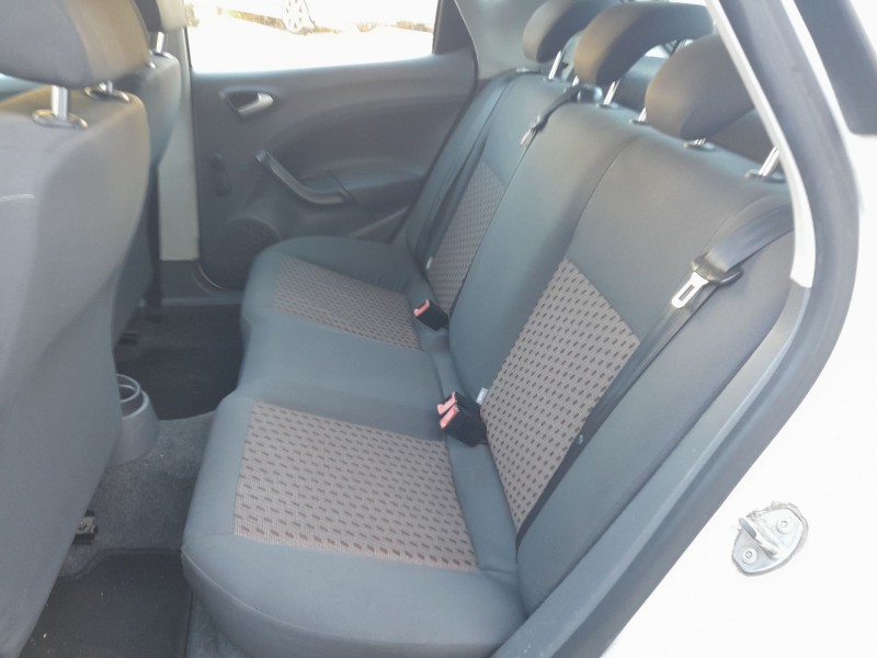 seat ibiza iv (6j5, 6p1) del año 2010