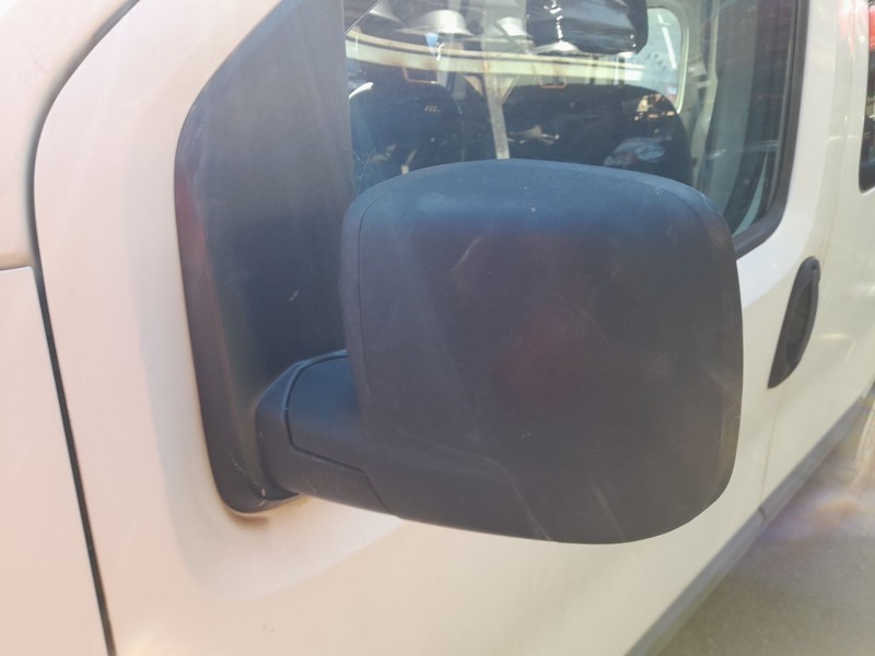 Recambio de retrovisor izquierdo para citroën nemo monospace 1.3 hdi 75 referencia OEM IAM   