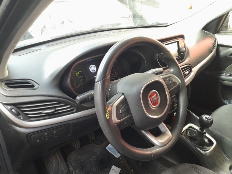 fiat tipo station wagon (356_, 357_) del año 2018