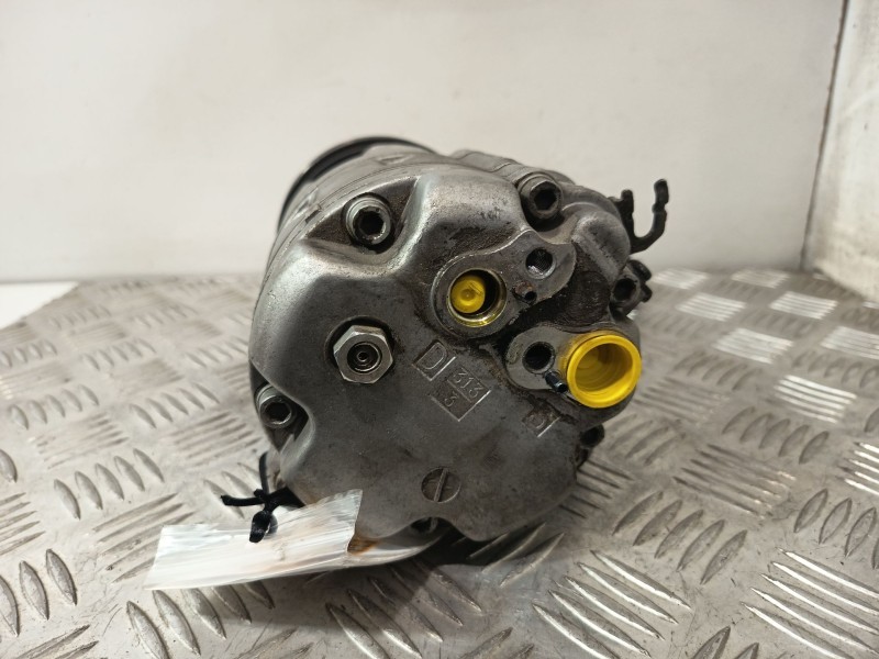 Recambio de compresor aire acondicionado para volkswagen golf iv (1j1) 1.4 16v referencia OEM IAM 1J0820803N  