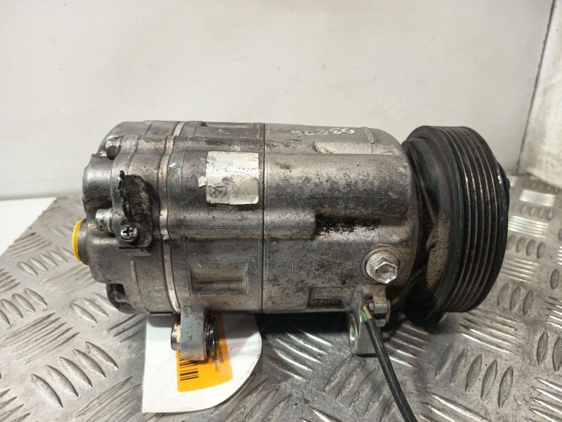Recambio de compresor aire acondicionado para volkswagen golf iv (1j1) 1.4 16v referencia OEM IAM 1J0820803N  