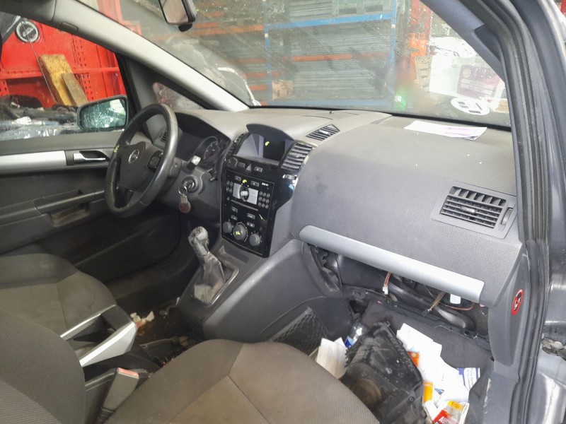 opel zafira / zafira family b (a05) del año 2010
