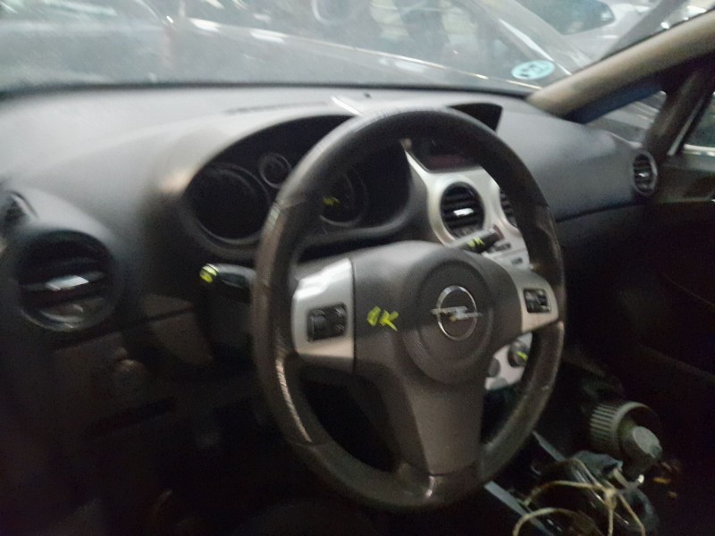 opel corsa d (s07) del año 2007