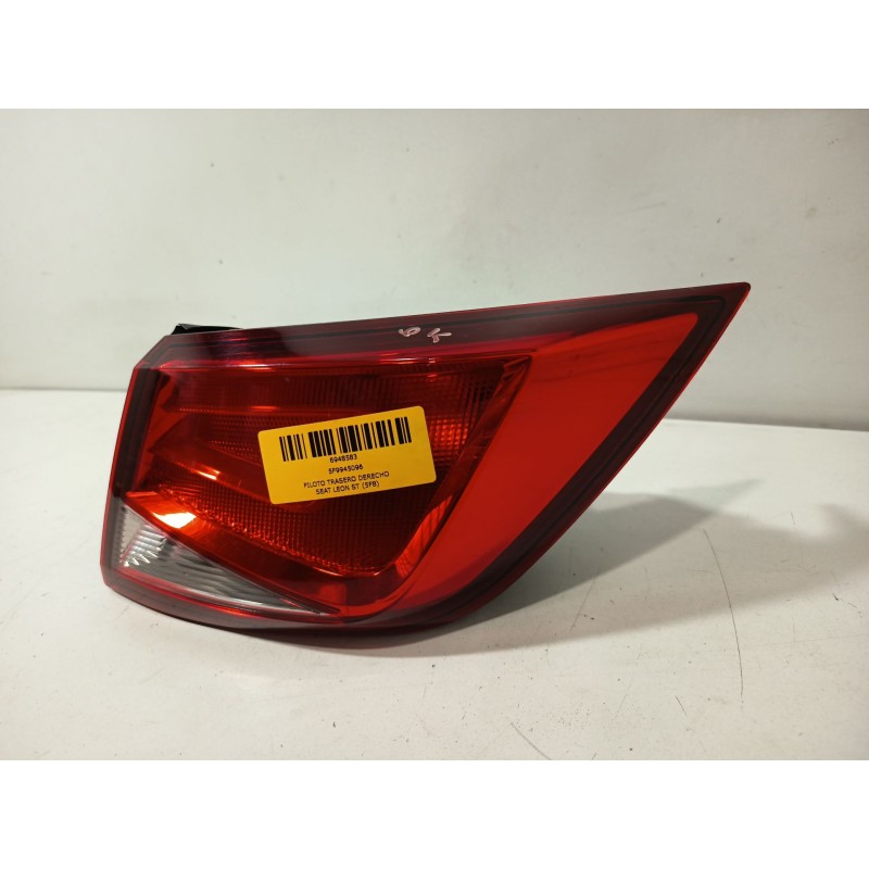 PILOTO TRASERO DERECHO 5F9945096  - imagen 2