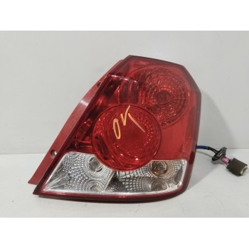 PILOTO TRASERO DERECHO 300267R 