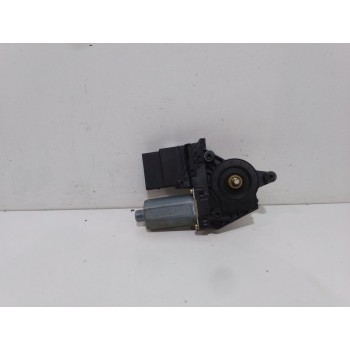 MOTOR ELEVALUNAS TRASERO IZQUIERDO 0130821697 COMFORT 