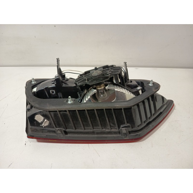 PILOTO TRASERO DERECHO INTERIOR 5F9945094D  - imagen 3