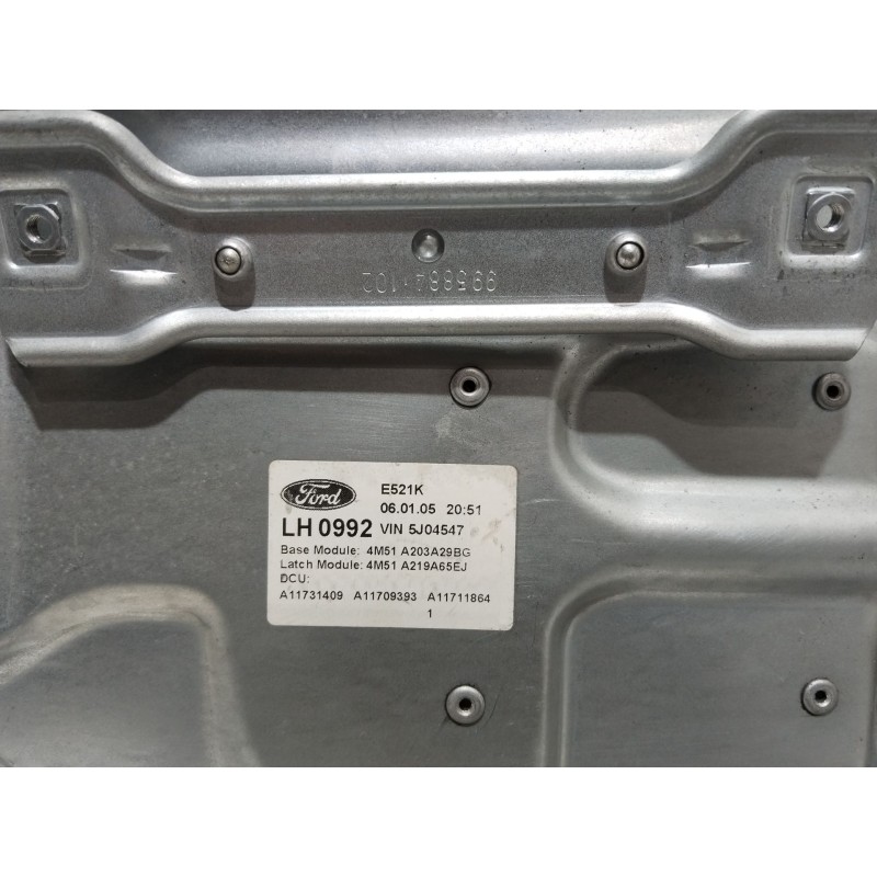 ELEVALUNAS DELANTERO IZQUIERDO 4M51A045H17A 4M51A203A29BG - imagen 3