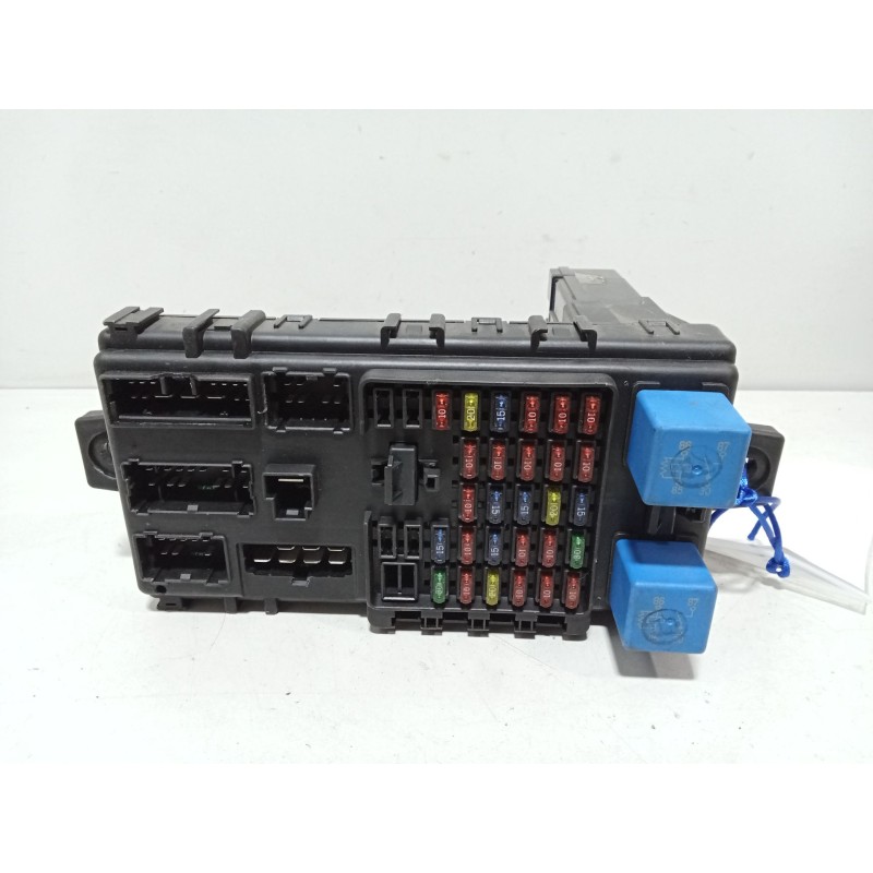 CAJA RELES / FUSIBLES 954003A200  - imagen 1