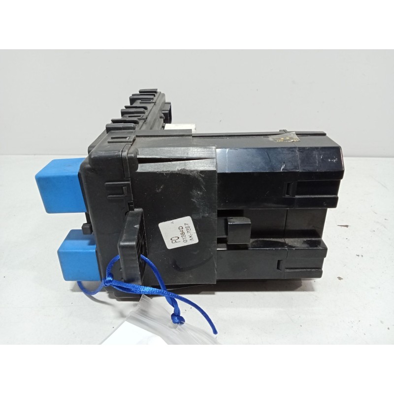 CAJA RELES / FUSIBLES 954003A200  - imagen 3