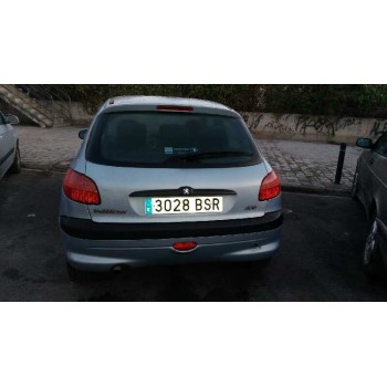 PEUGEOT 206 BERLINA
