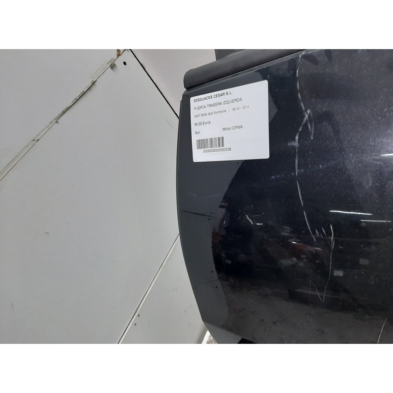 PUERTA TRASERA IZQUIERDA NEGRO  - imagen 2