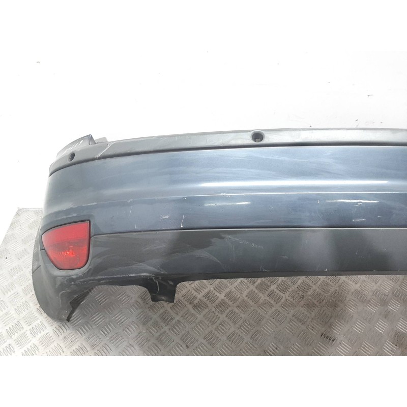 PARAGOLPES TRASERO GRIS  - imagen 3