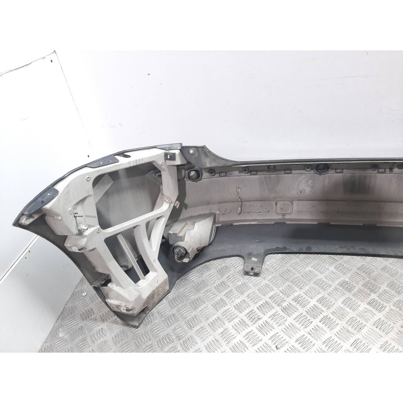 PARAGOLPES TRASERO GRIS  - imagen 4