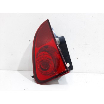 PILOTO TRASERO DERECHO PARAGOLPES 8200027154 