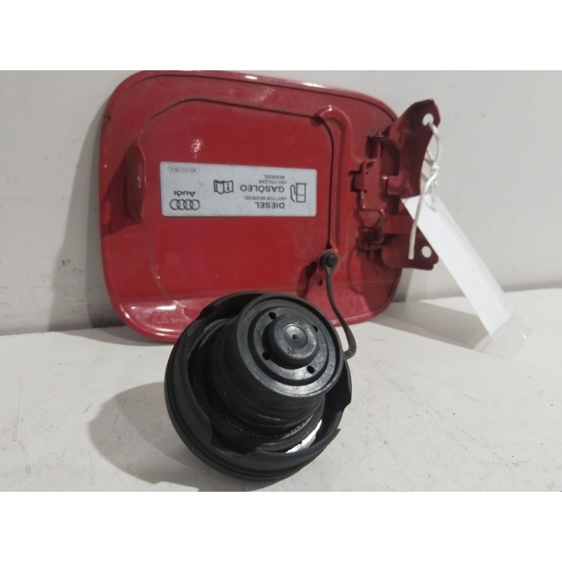 TAPA EXTERIOR COMBUSTIBLE 4E0010376N  - imagen 2