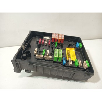 CAJA RELES / FUSIBLES 1K0937125A 