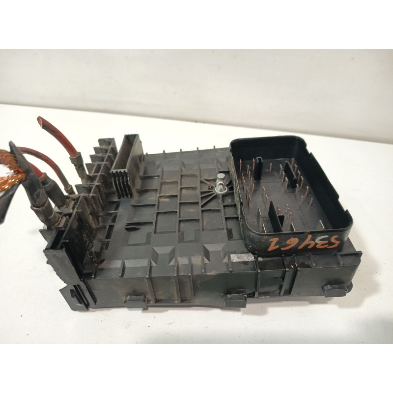 CAJA RELES / FUSIBLES 1K0937125A  - imagen 4
