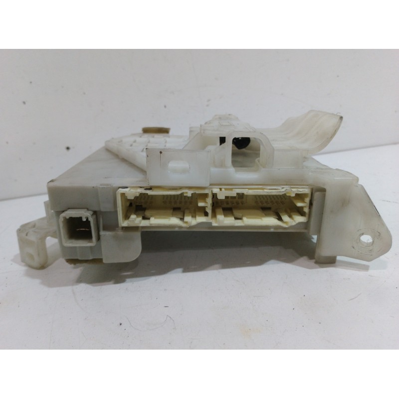 CAJA RELES / FUSIBLES 8273047510  - imagen 3