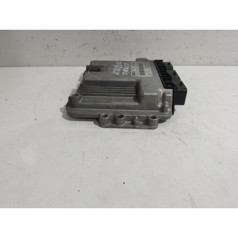 CENTRALITA MOTOR UCE 0281011776  - imagen 4