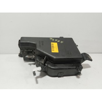 CAJA RELES / FUSIBLES 5525YA1 8274147010 