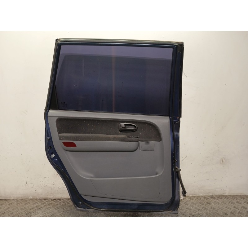 PUERTA TRASERA IZQUIERDA 770033A020  - imagen 4
