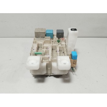 CAJA RELES / FUSIBLES 8273047290 