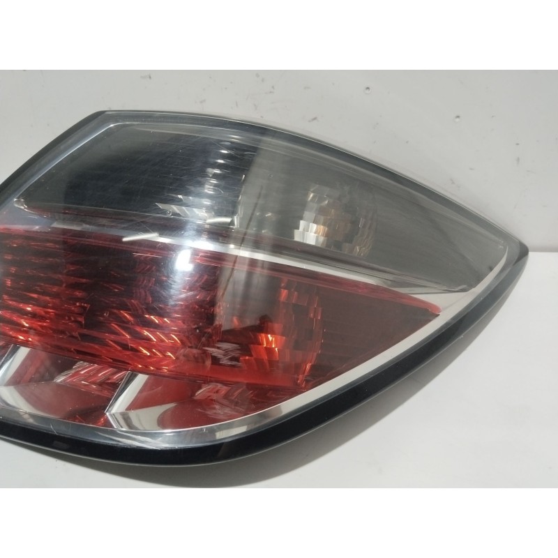 PILOTO TRASERO DERECHO 93190791  - imagen 2