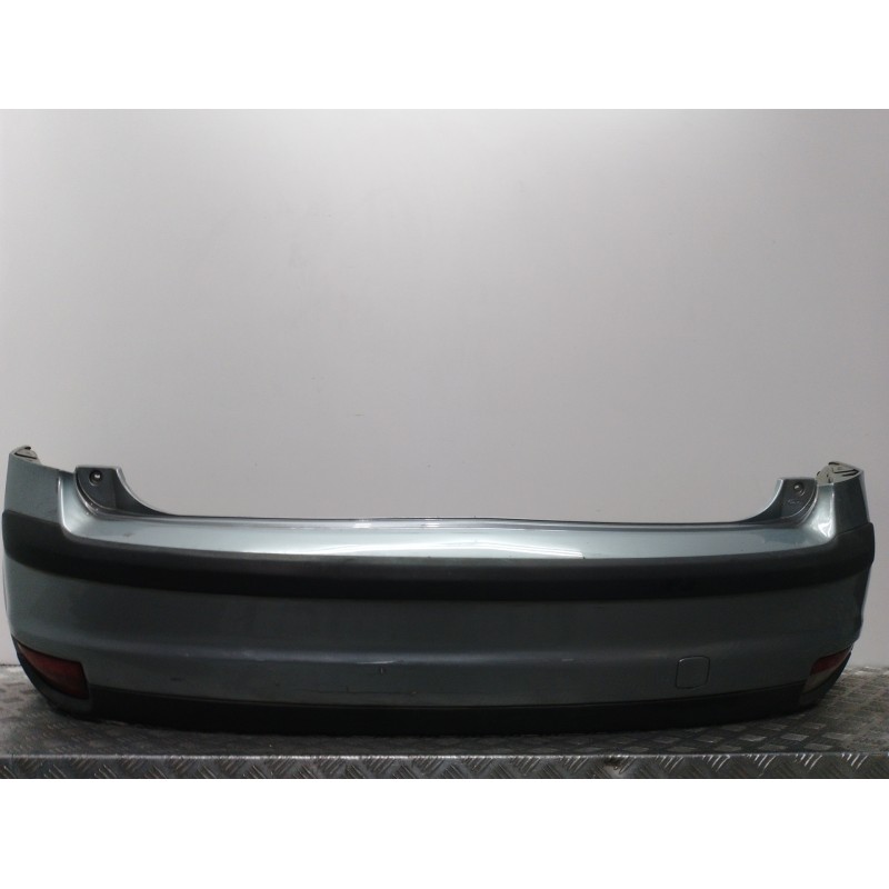 PARAGOLPES TRASERO 4M51A17906 GRIS  - imagen 1