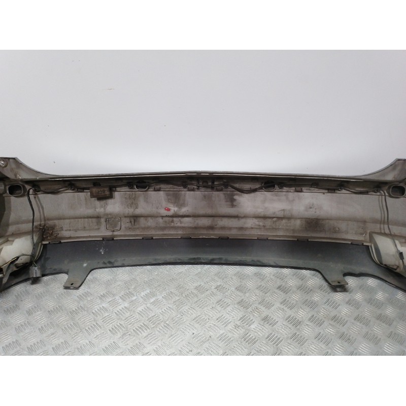 PARAGOLPES TRASERO 4M51A17906 GRIS  - imagen 4