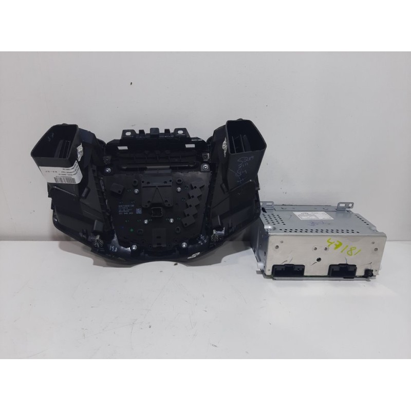 SISTEMA AUDIO / RADIO CD BM5T18K811BA  - imagen 2