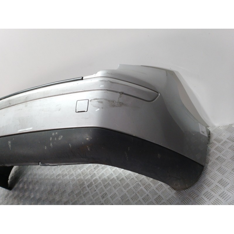 PARAGOLPES TRASERO 31290753 PLATA  - imagen 4