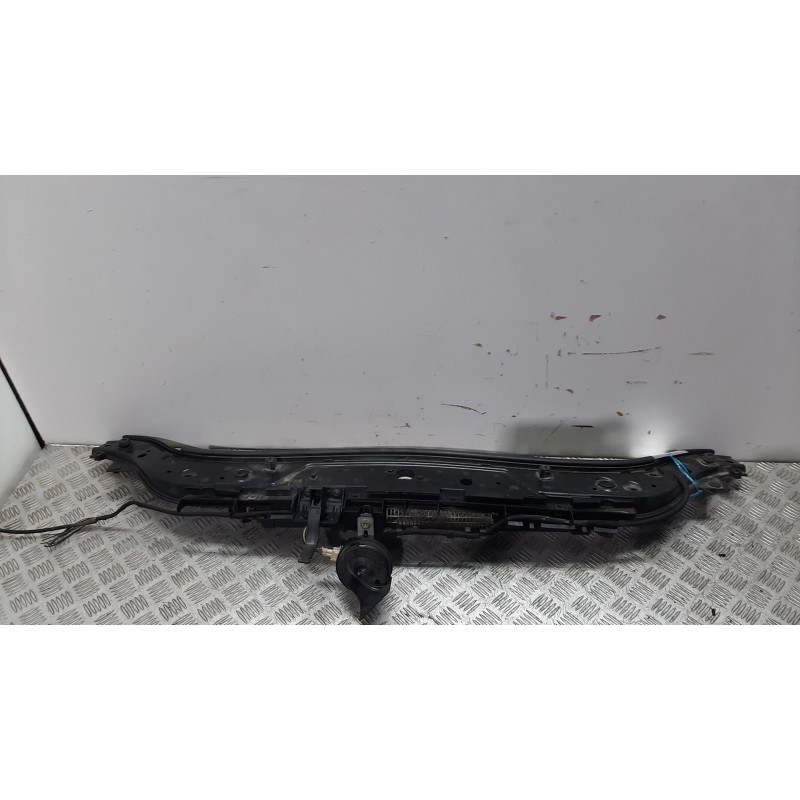 PANEL FRONTAL 674061422R  - imagen 2
