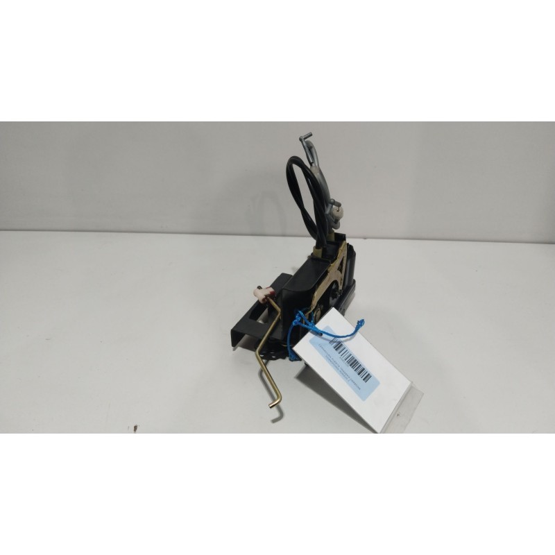 CERRADURA PUERTA TRASERA DERECHA 7124521000  - imagen 2