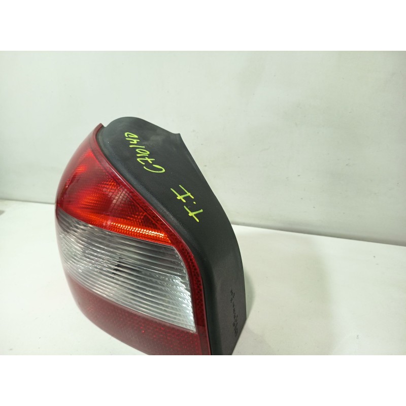 PILOTO TRASERO IZQUIERDO 8L0945095B  - imagen 3