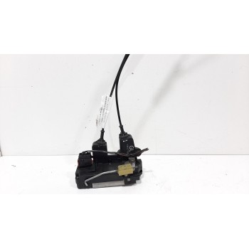 CERRADURA PUERTA TRASERA DERECHA 13157759 