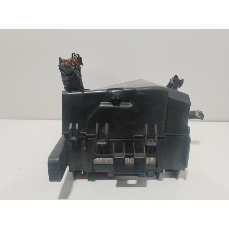 CAJA RELES / FUSIBLES 919510Q000  - imagen 3