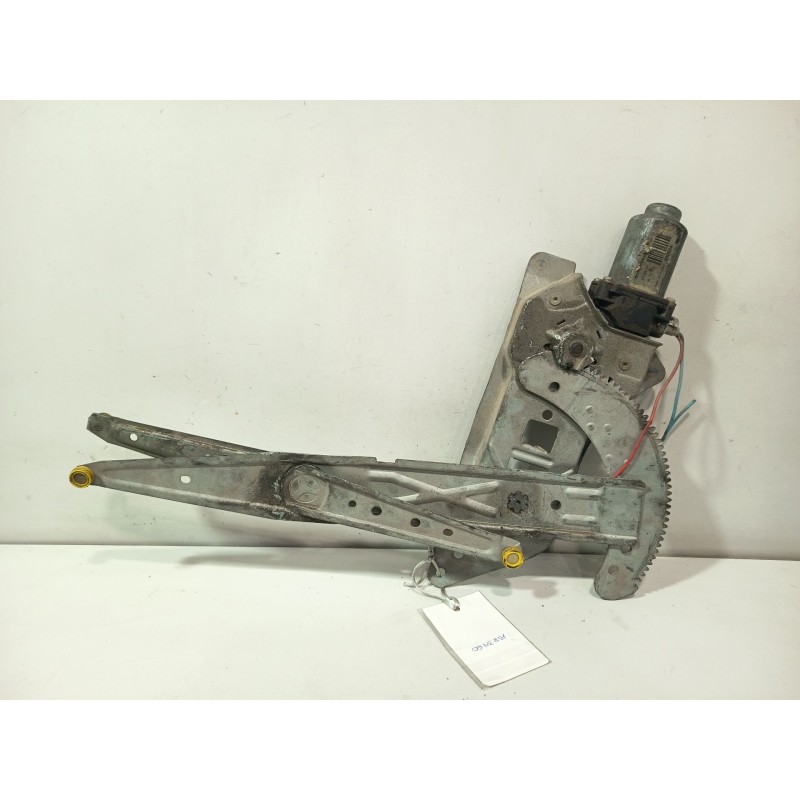 ELEVALUNAS DELANTERO DERECHO 8070000QAM  - imagen 1