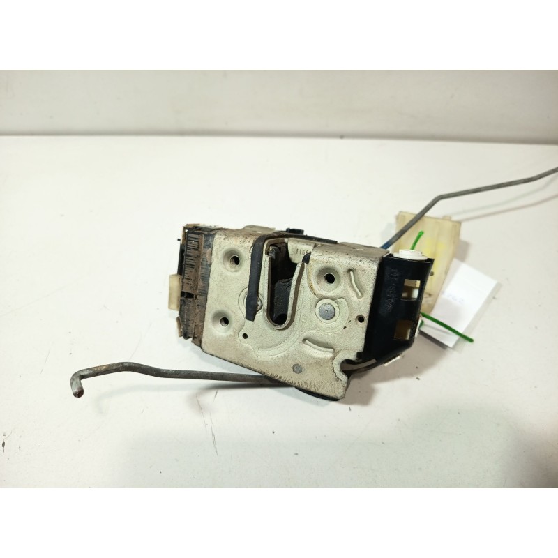 CERRADURA PUERTA TRASERA IZQUIERDA 4589415AA  - imagen 3
