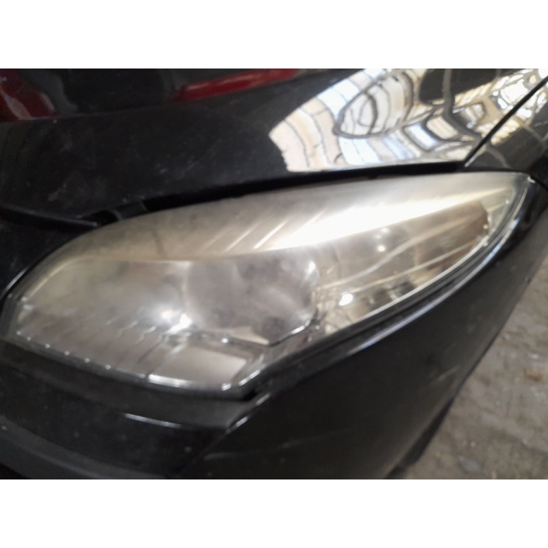 FARO IZQUIERDO 260601141R 