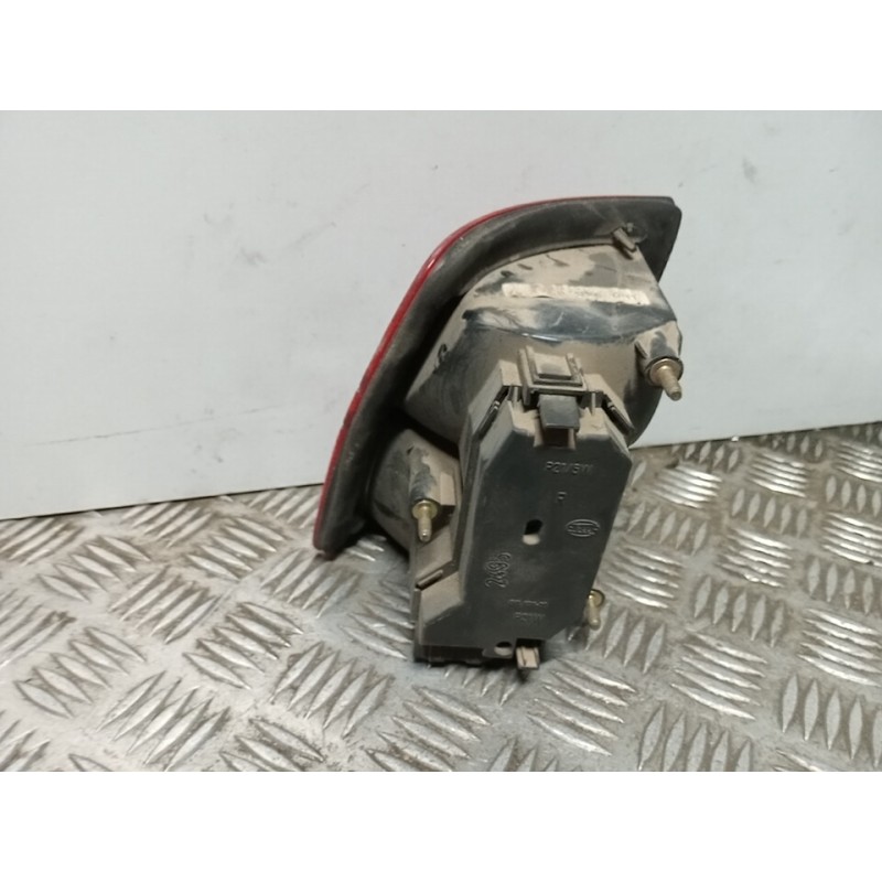 PILOTO TRASERO DERECHO 1M5945112FKZ  - imagen 2