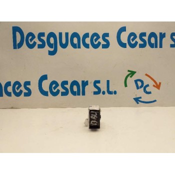 MANDO ELEVALUNAS DELANTERO DERECHO 