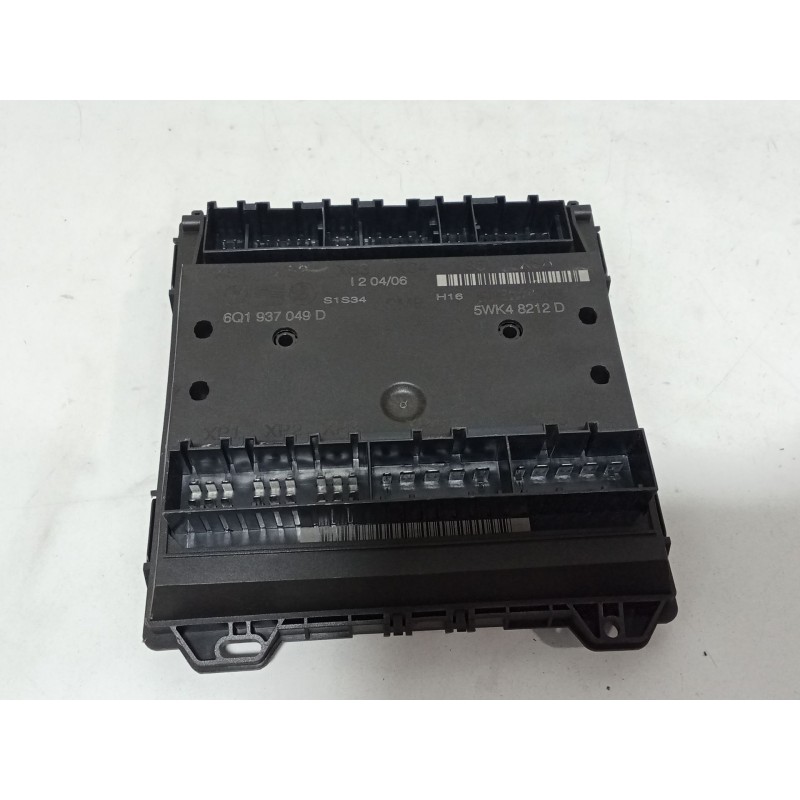 CAJA RELES / FUSIBLES 5WK48212D  - imagen 4