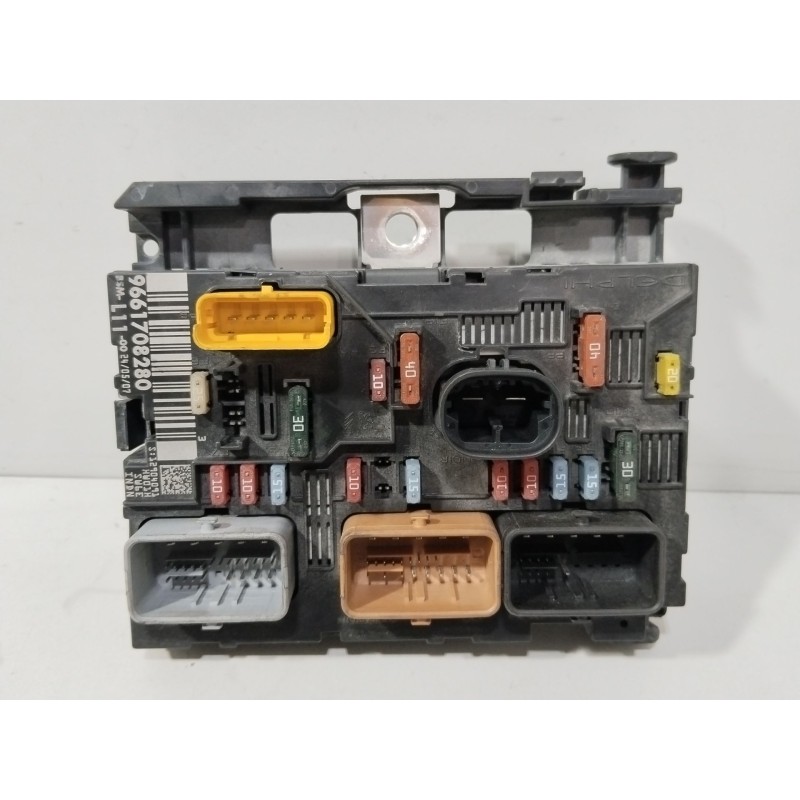 CAJA RELES / FUSIBLES 9661708280  - imagen 1