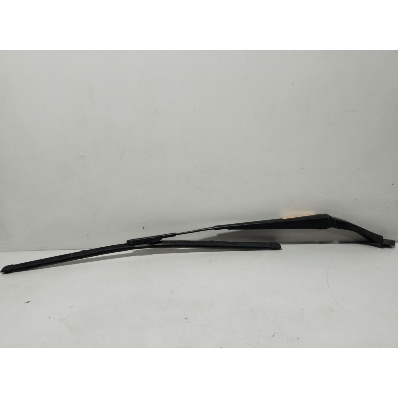 BRAZO LIMPIA DELANTERO IZQUIERDO 30655610 8620839  - imagen 1