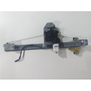 ELEVALUNAS DELANTERO DERECHO 807205569R 