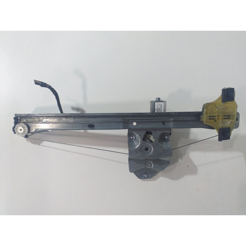 ELEVALUNAS DELANTERO DERECHO 807205569R  - imagen 2