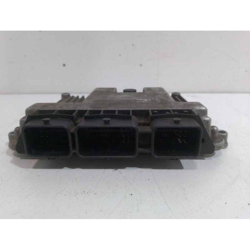CENTRALITA MOTOR UCE 0281011646  - imagen 3