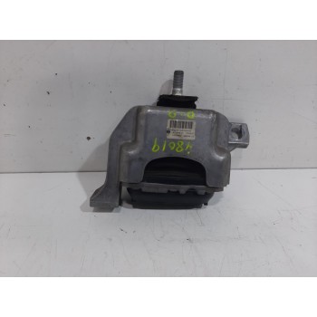 SOPORTE MOTOR IZQUIERDO 22116778645 677864501 